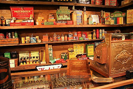 BROOKLANDS SHOP - click to enlarge